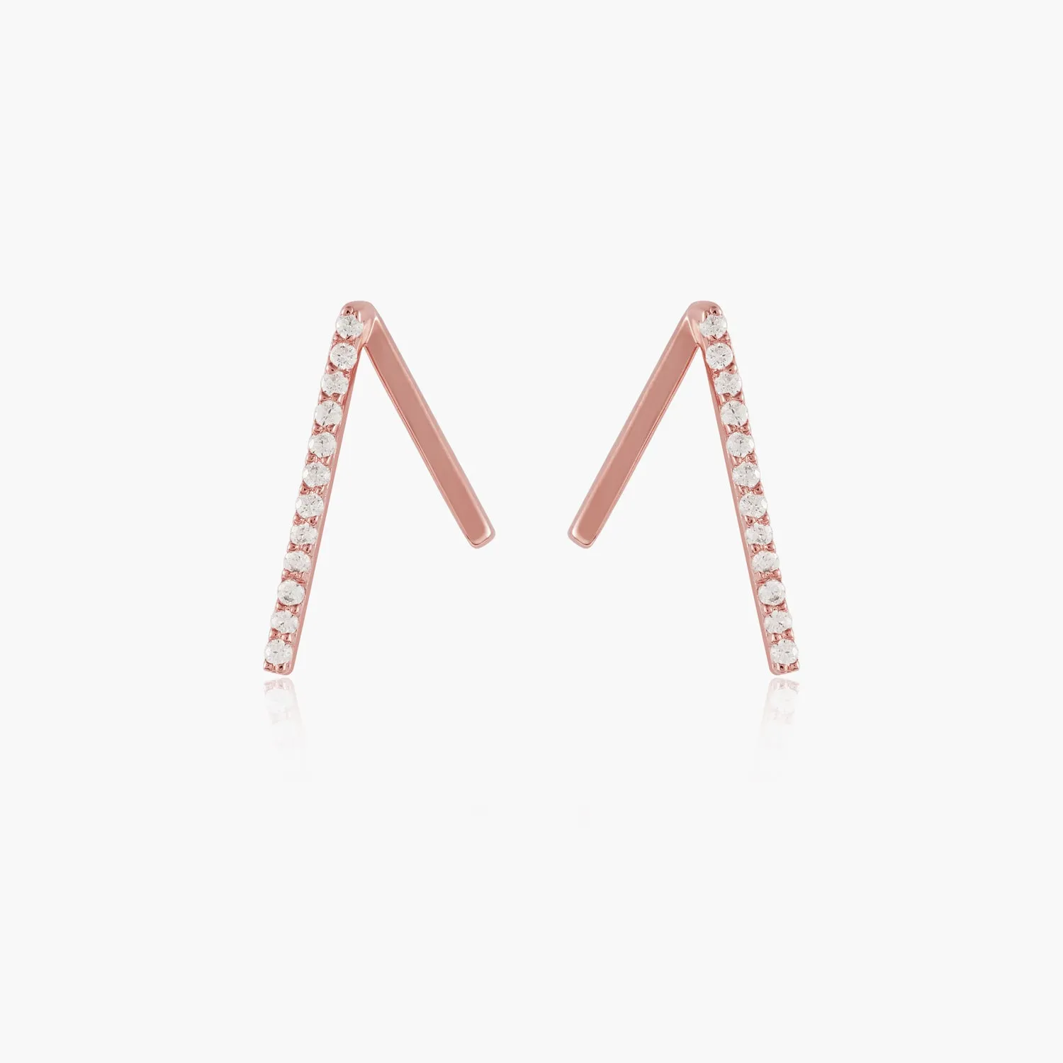 [-50%] V Stud Earrings