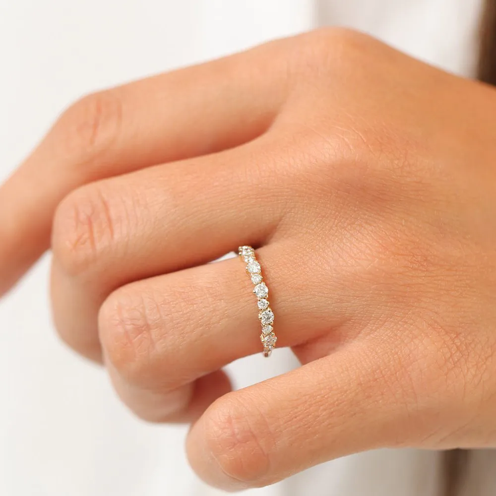 14k Round Diamond Unique Wedding Ring