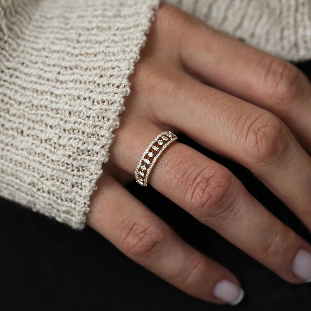 14K Unique Baguette Diamond Wedding Ring