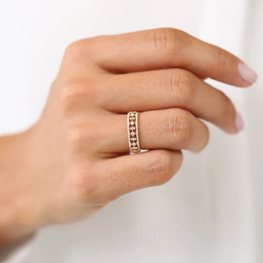 14K Unique Baguette Diamond Wedding Ring