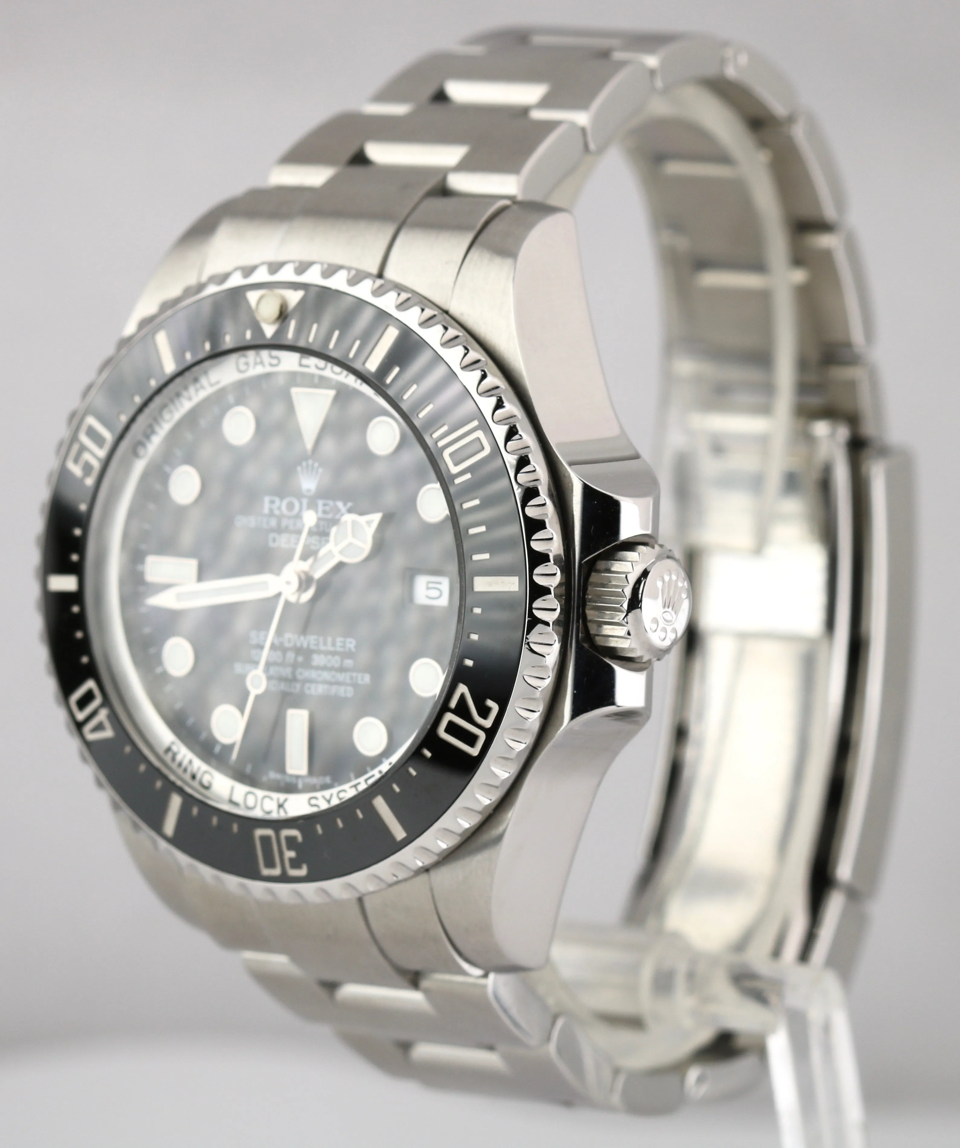 2018 Rolex Sea-Dweller Deepsea Stainless Steel 44mm Black Dive Watch 116660 B P