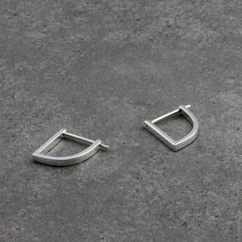 .310 MY  GIRLFRIENDS  - D SHAPE | HOOP PAIR