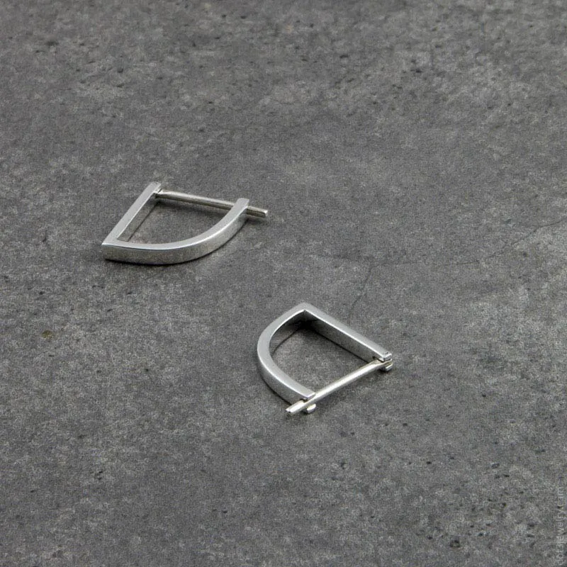 .310 MY  GIRLFRIENDS  - D SHAPE | HOOP PAIR
