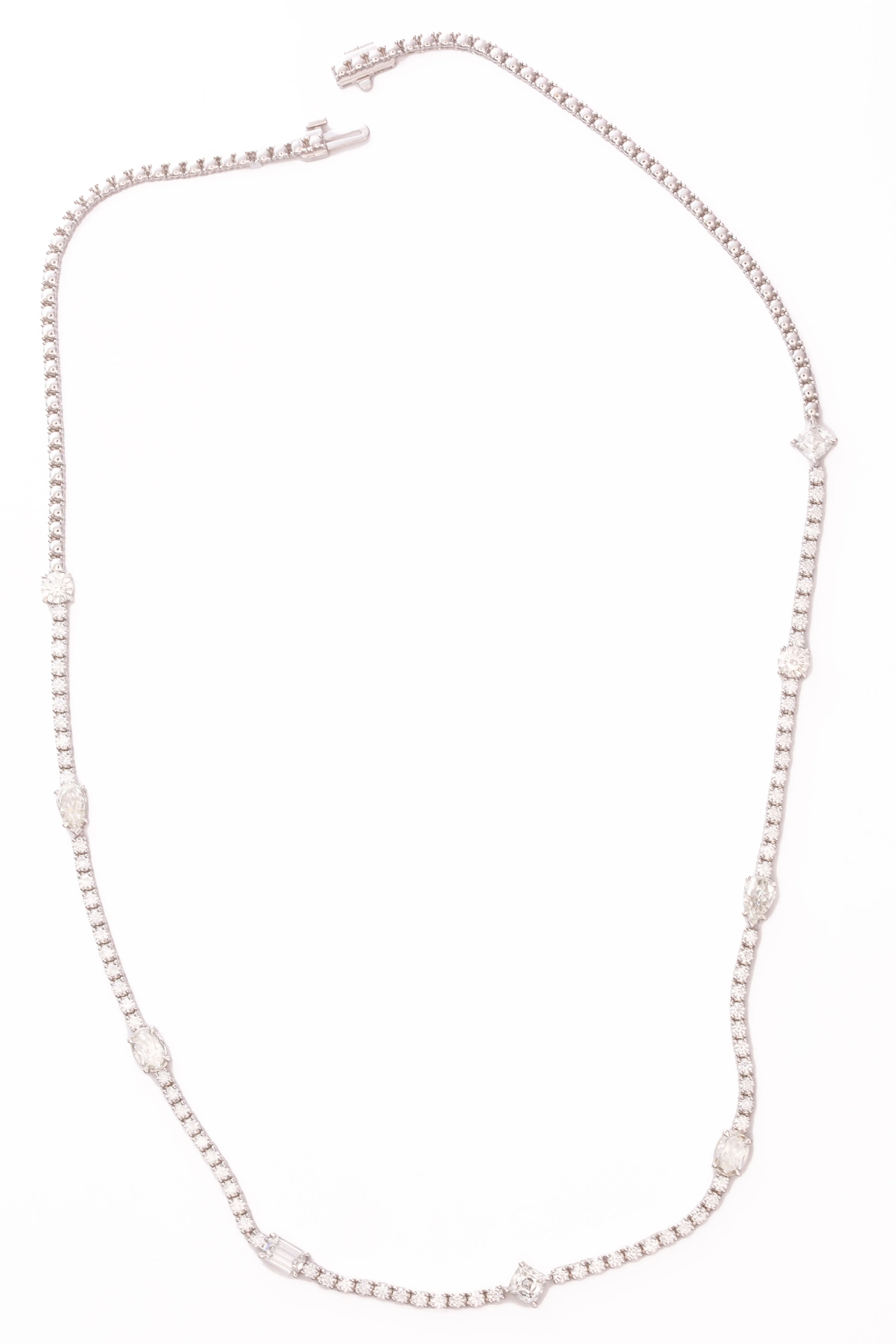 3.60ct 18k White Gold Mixed Shape Diamond Necklace