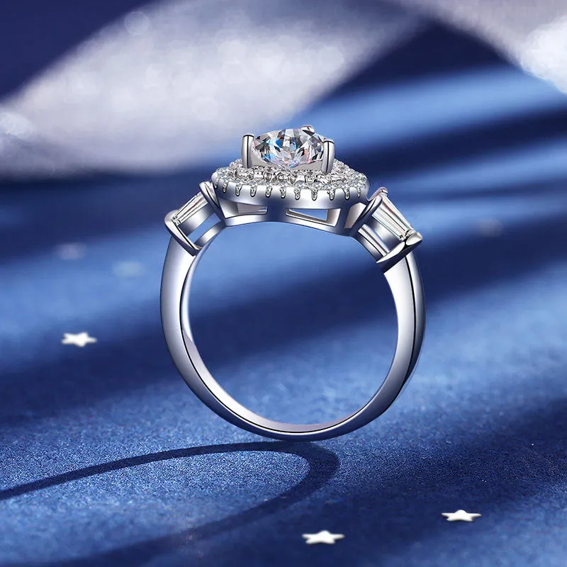925 Silver Heart Luxury Moissanite Ring