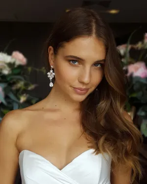 Bridal earrings - elegant and funky glamour style - Pia crystal by Kezani