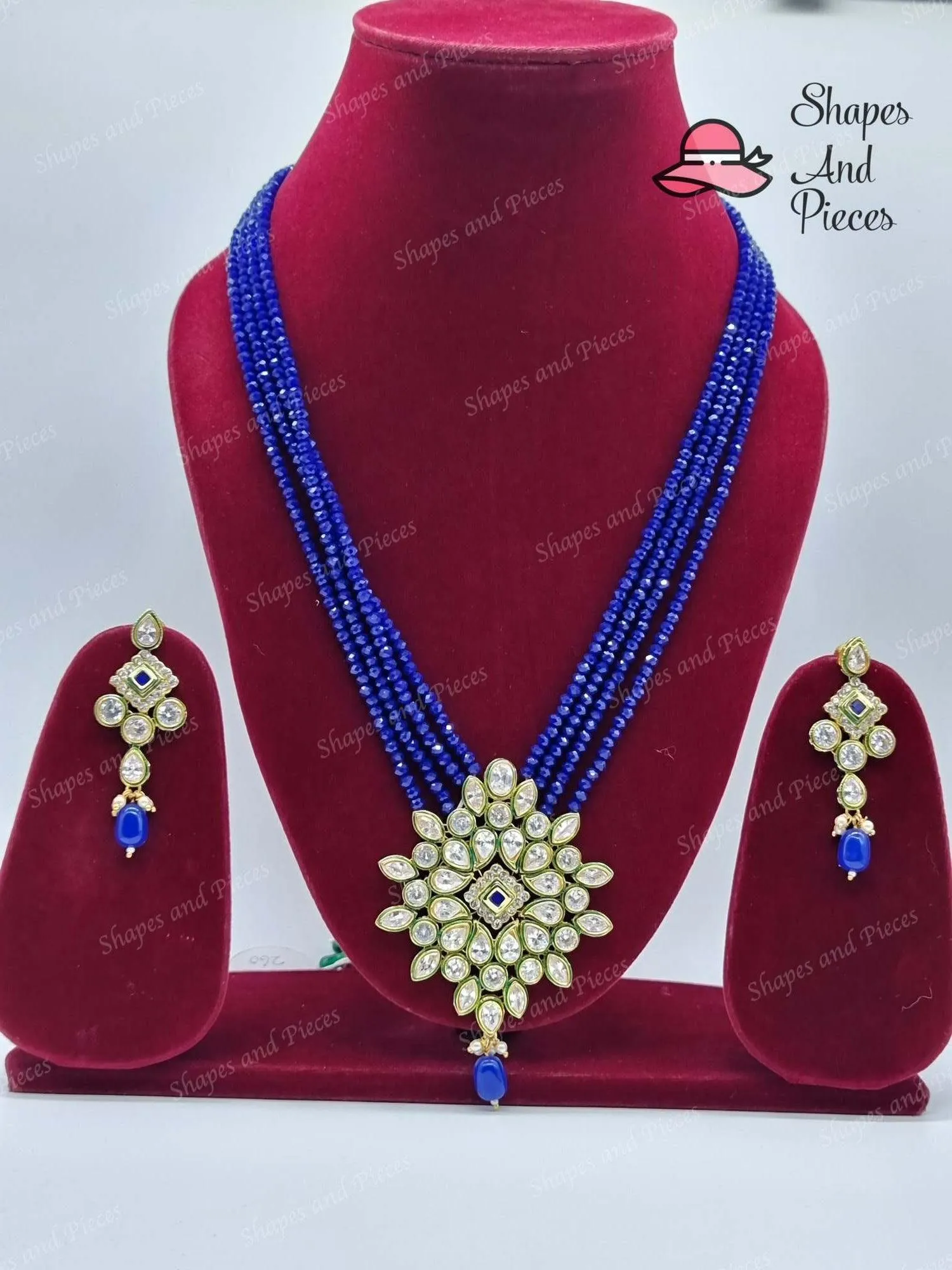 Chanton Necklace Set