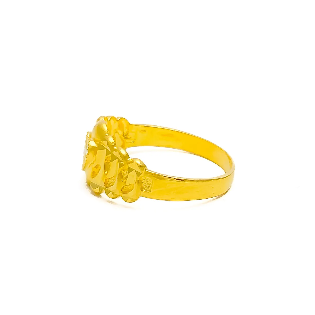 Chic Everyday 22k Gold Ring