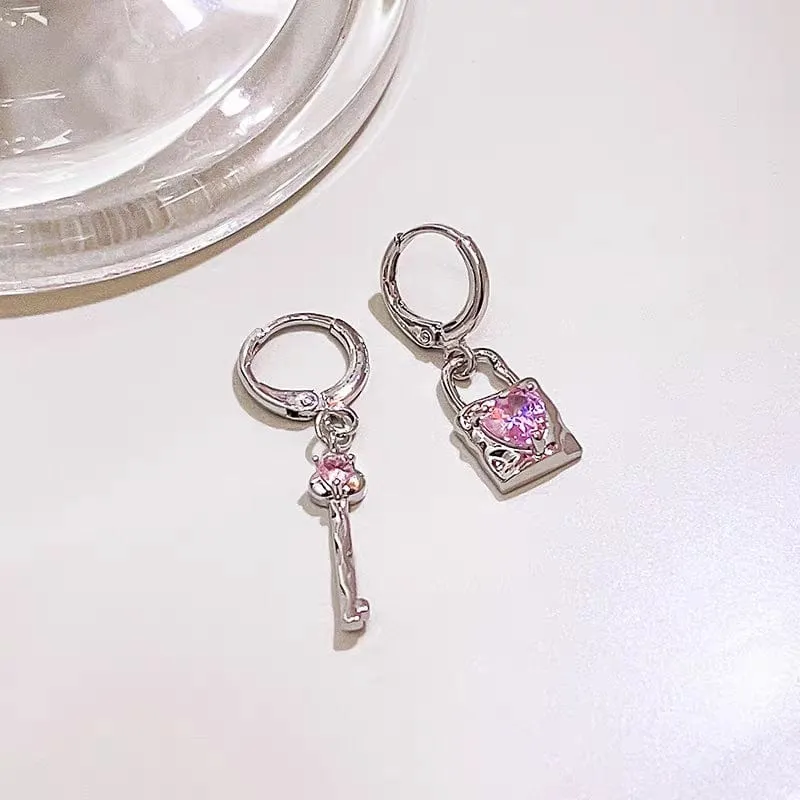 Chic Pink Crystal Heart Dangling Key Lock Huggie Hoop Earrings