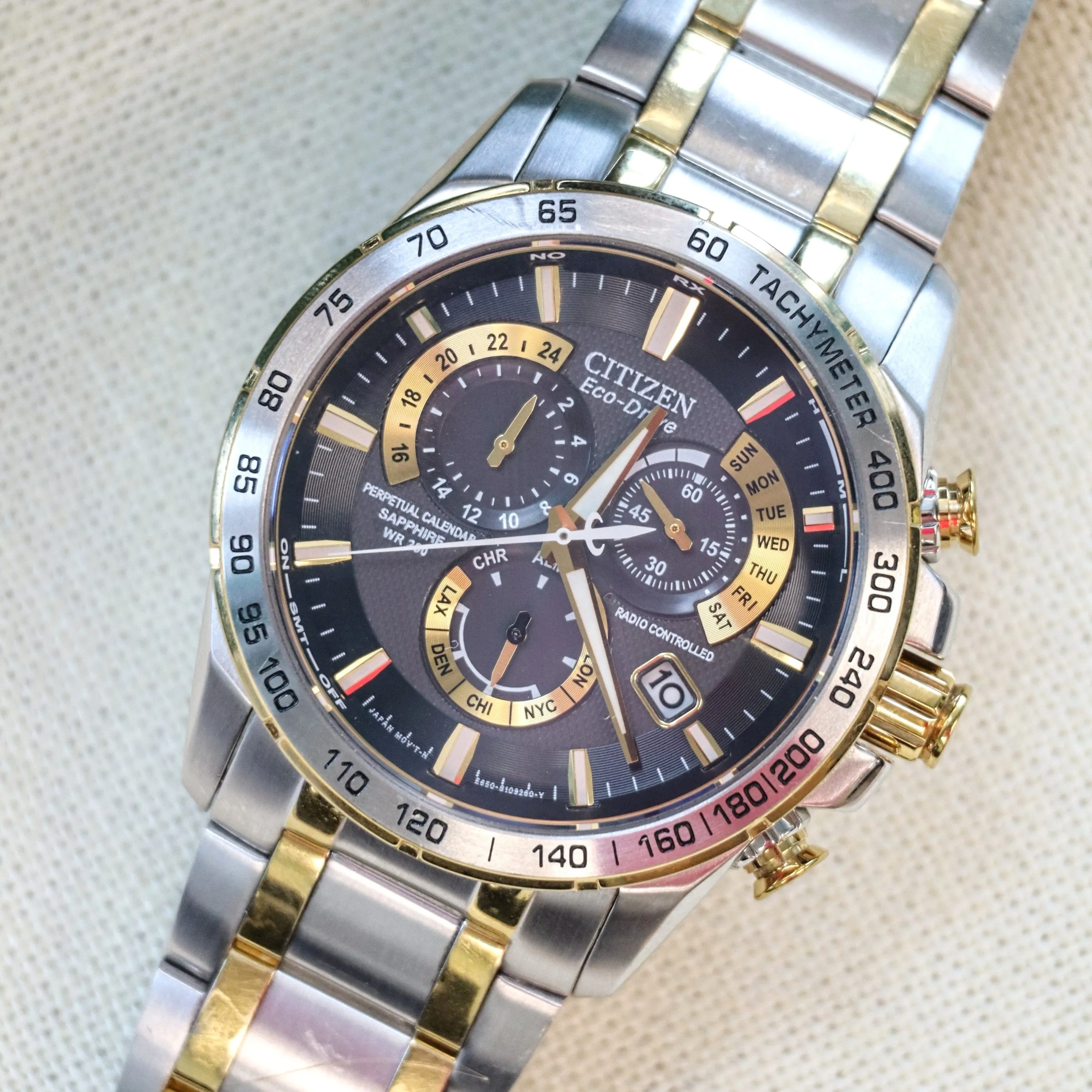 CITIZEN PCAT Watch Perpetual Calendar Ref. AT4004-52E Radio Controlled Eco-Drive Wristwatch