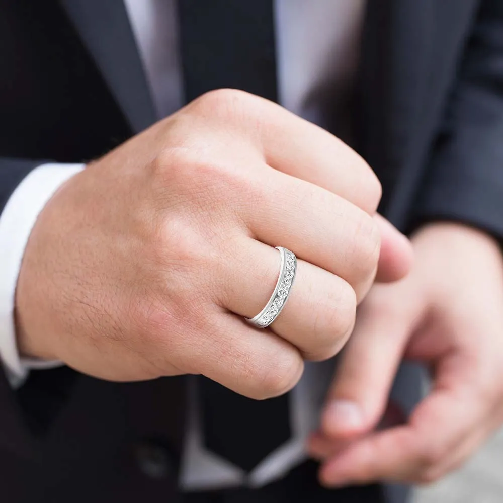 Classic 1.0 ctw Channel Set Round Diamond Men's Band