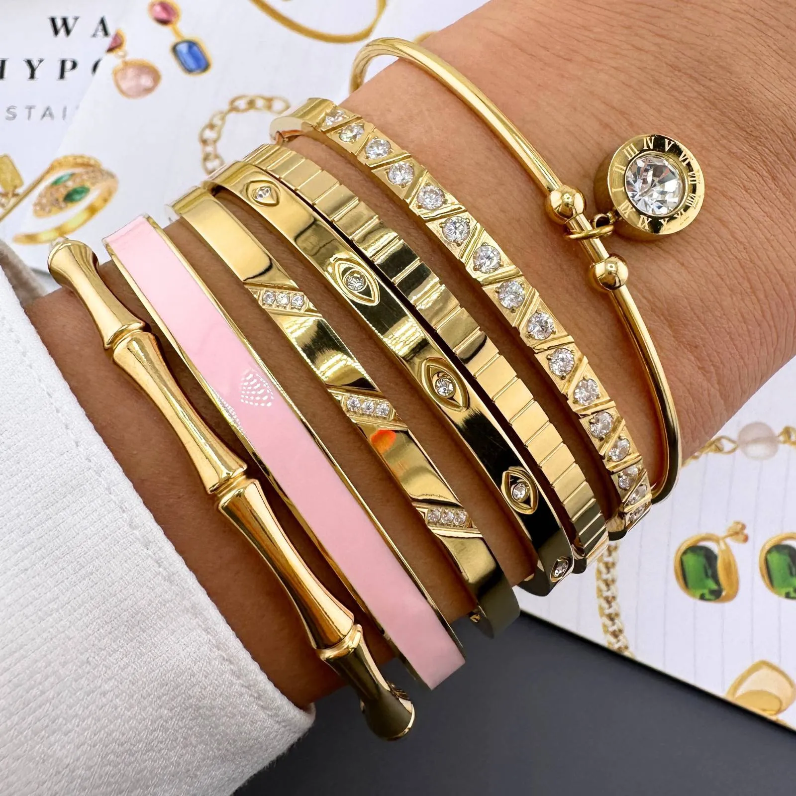 Classic Sleek Bangle – 18K Gold