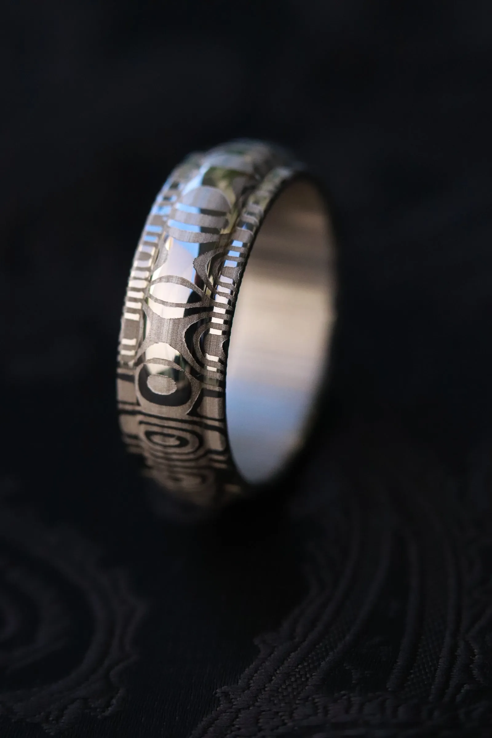 Damascus steel ring, stainless damasteel, mens  rings, hypoallergenic mens wedding customizable unique hand shaped