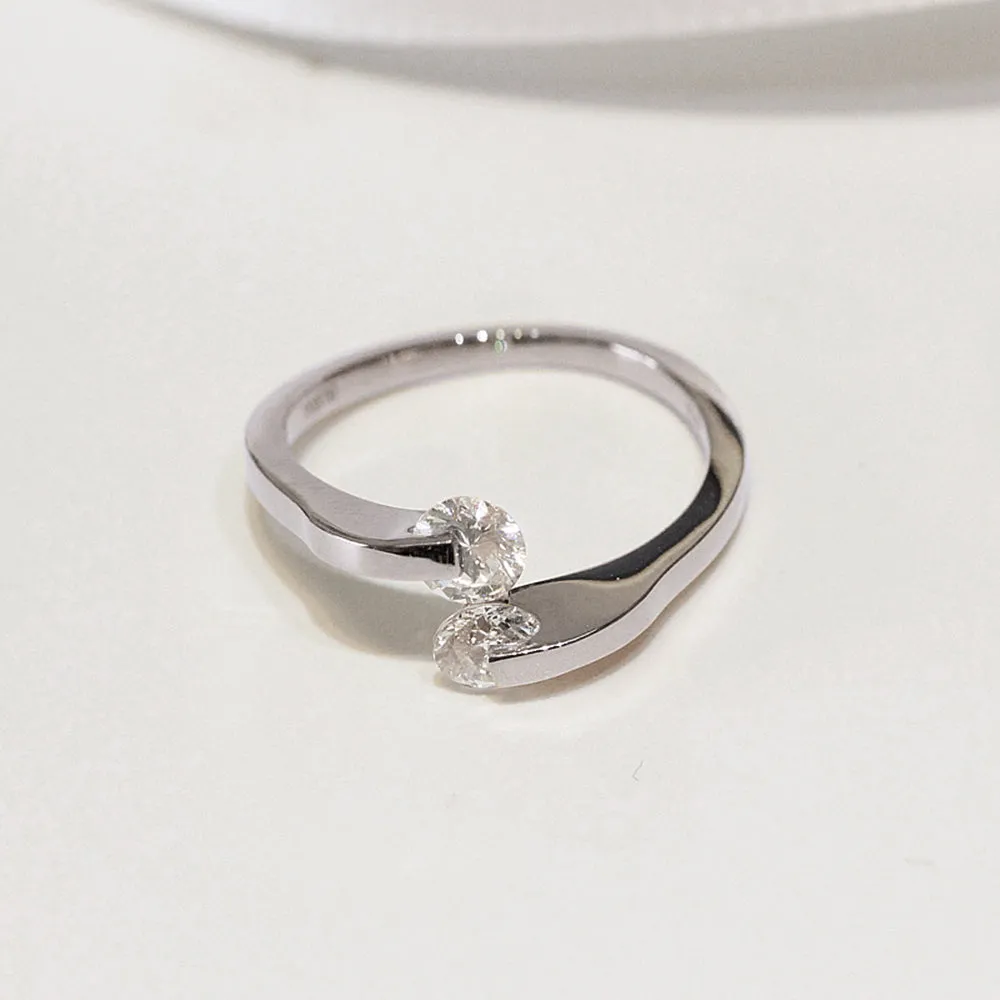 Diamond Toi et Moi Statement Ring
