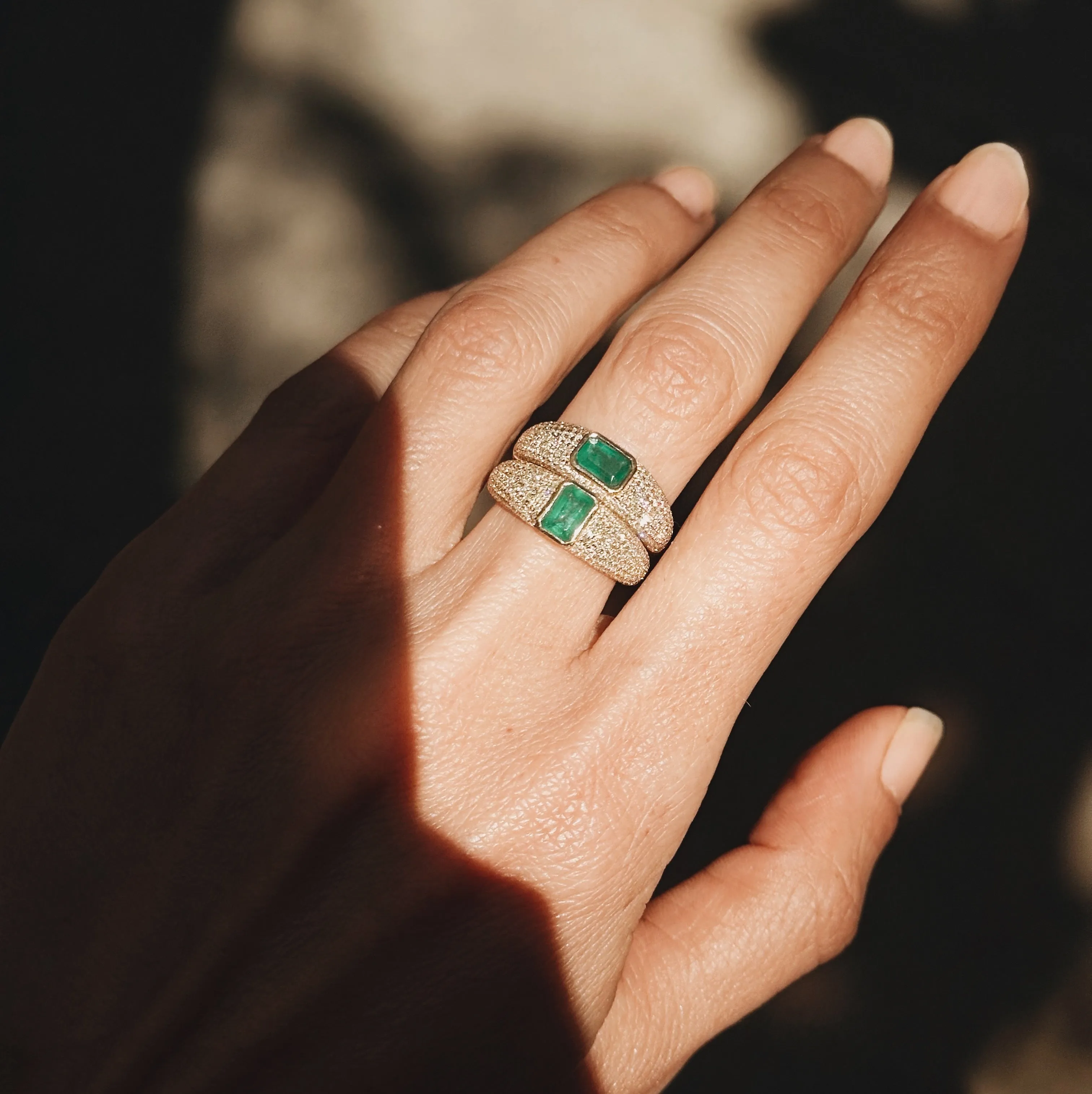Double Thin Balloon Ring with Emeralds and White Pavé Diamonds