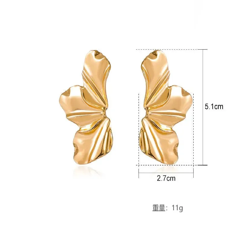 Elegant Flower Earrings