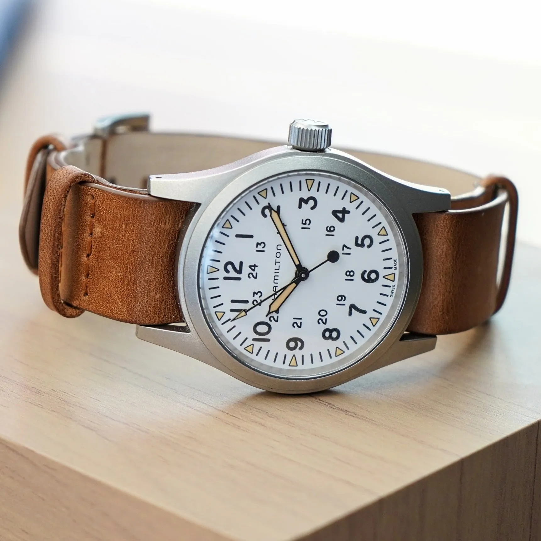 HAMILTON Khaki Field Mechanical Watch H69439511 38mm S.S. Wristwatch - ALL Original 2-Box, Tag & Papers!