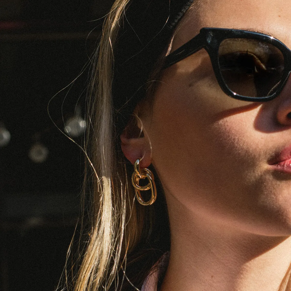 Hooked Chain Earrings