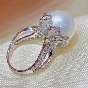 Huitan Trendy Luxury Simulated Pearl Finger Ring for Women Temperament Elegant Engagement Wedding Bands Accessories 2022 Jewelry