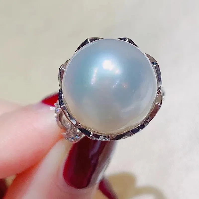 Huitan Trendy Luxury Simulated Pearl Finger Ring for Women Temperament Elegant Engagement Wedding Bands Accessories 2022 Jewelry