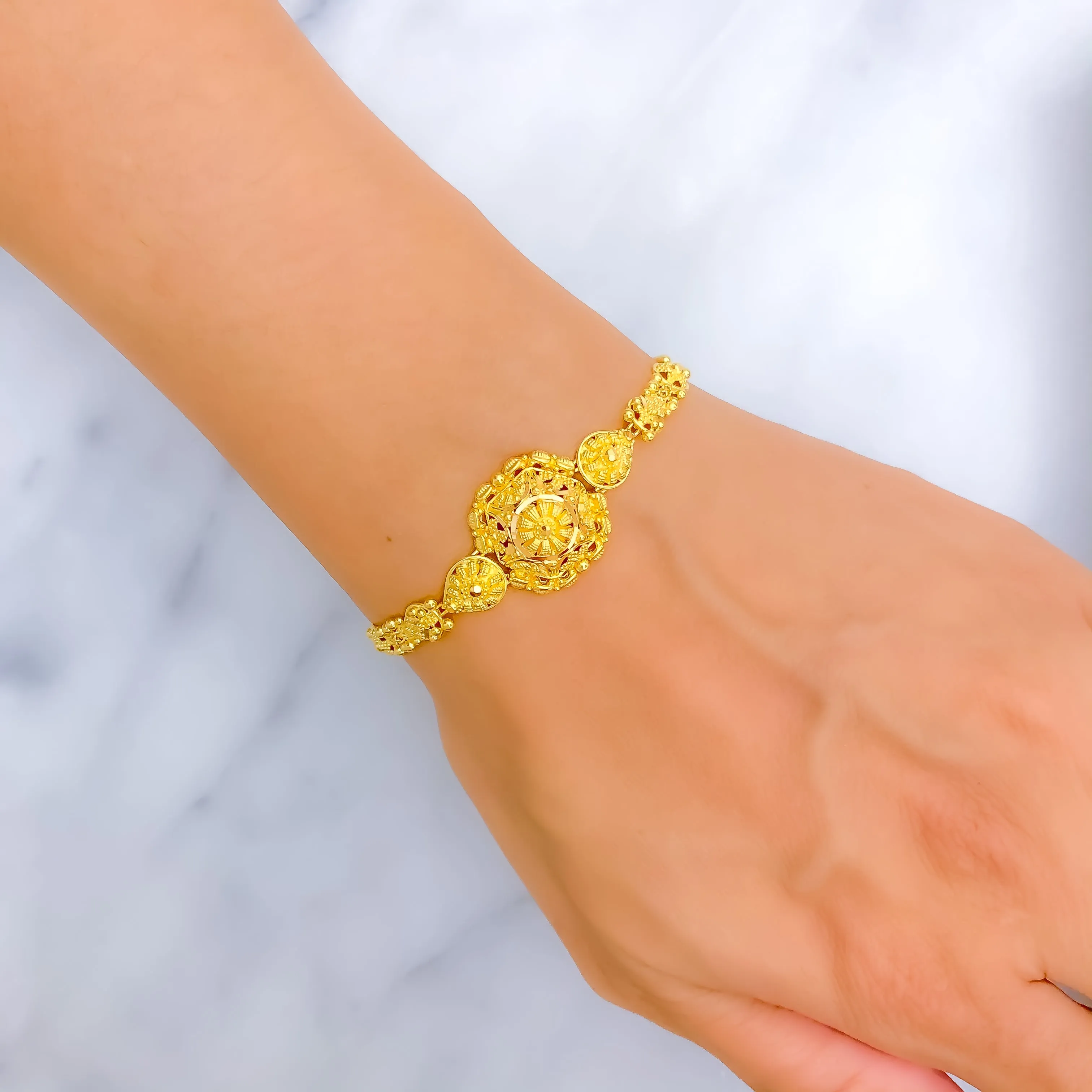 Iconic Delightful 22k Gold Bracelet