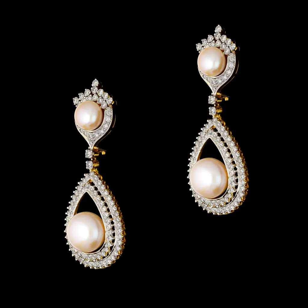Indulge in Elegance with this Stunning Necklace and Earring Pair - (GDNE0379)
