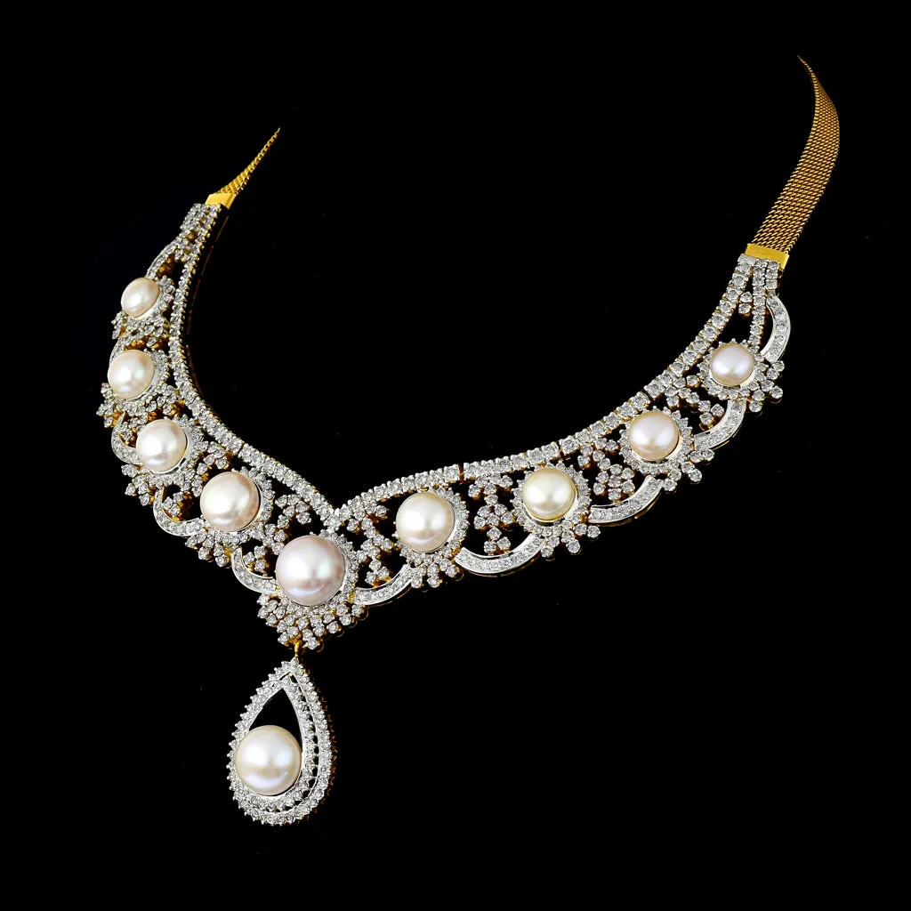 Indulge in Elegance with this Stunning Necklace and Earring Pair - (GDNE0379)
