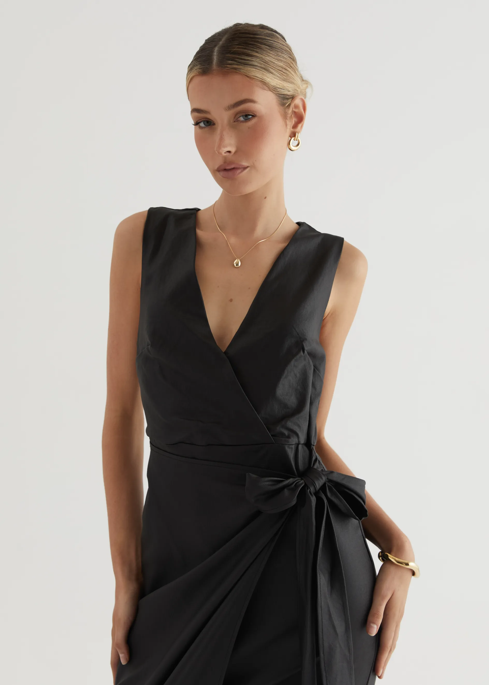 Ishka Coated Midi Dress - Black