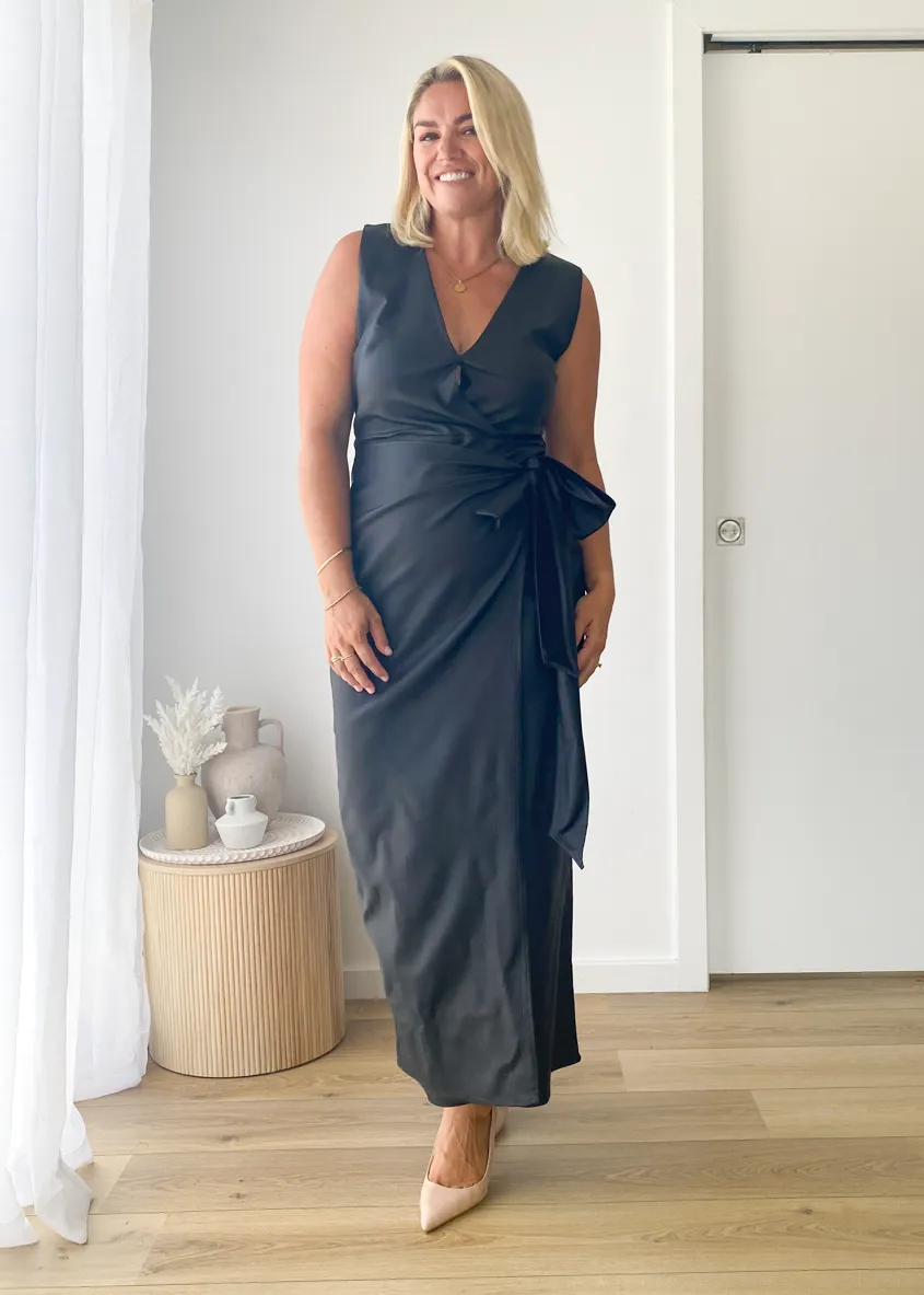 Ishka Coated Midi Dress - Black