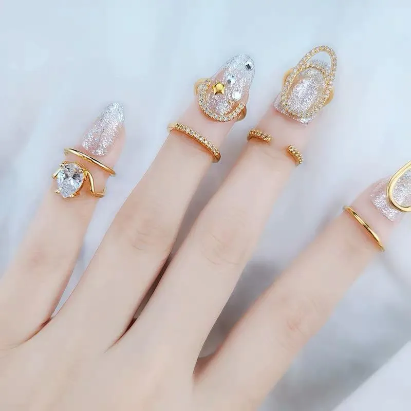 Jennie‘s Nail Rings