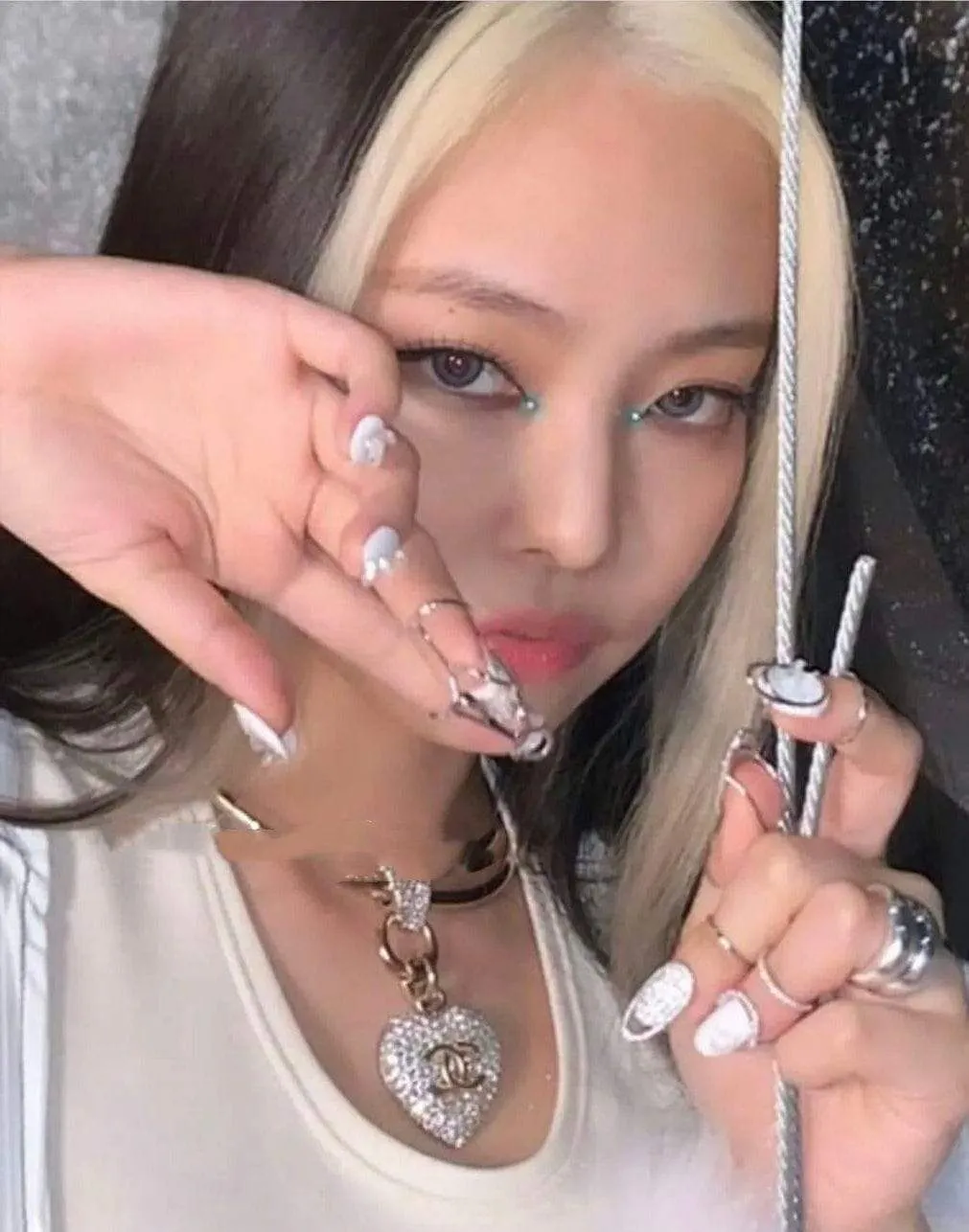 Jennie‘s Nail Rings