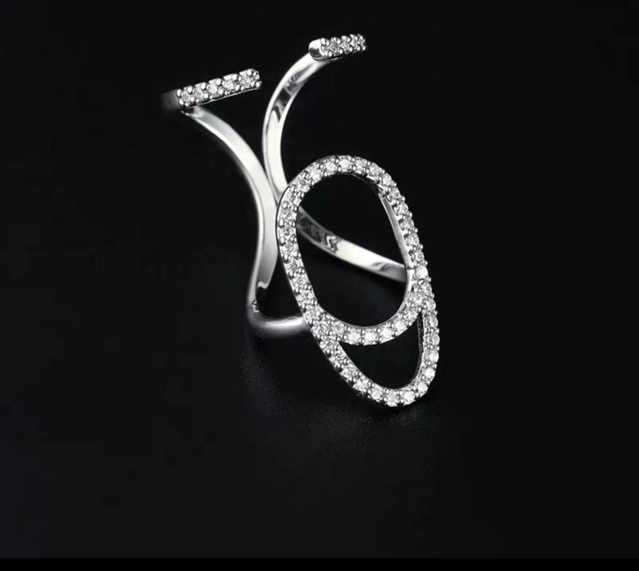 Jennie‘s Nail Rings