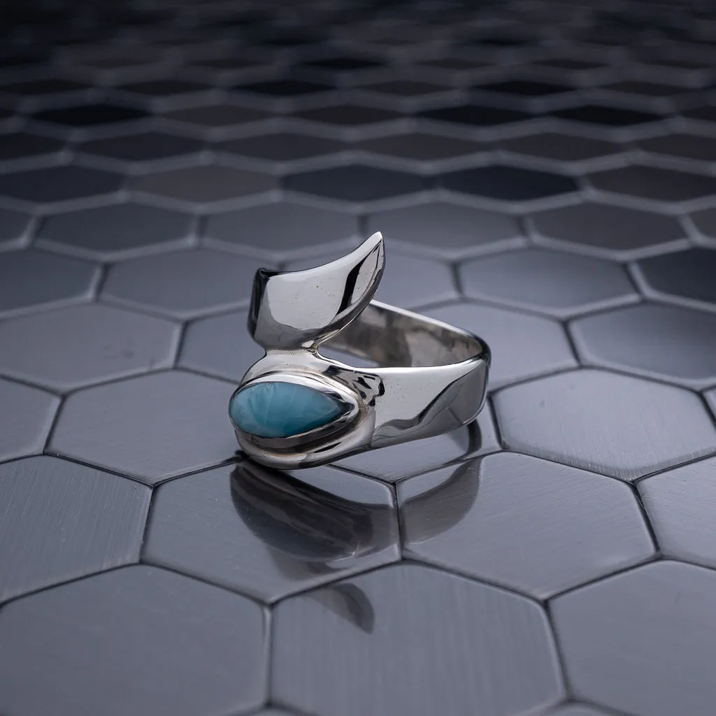 Larimar Ring, Dahlia