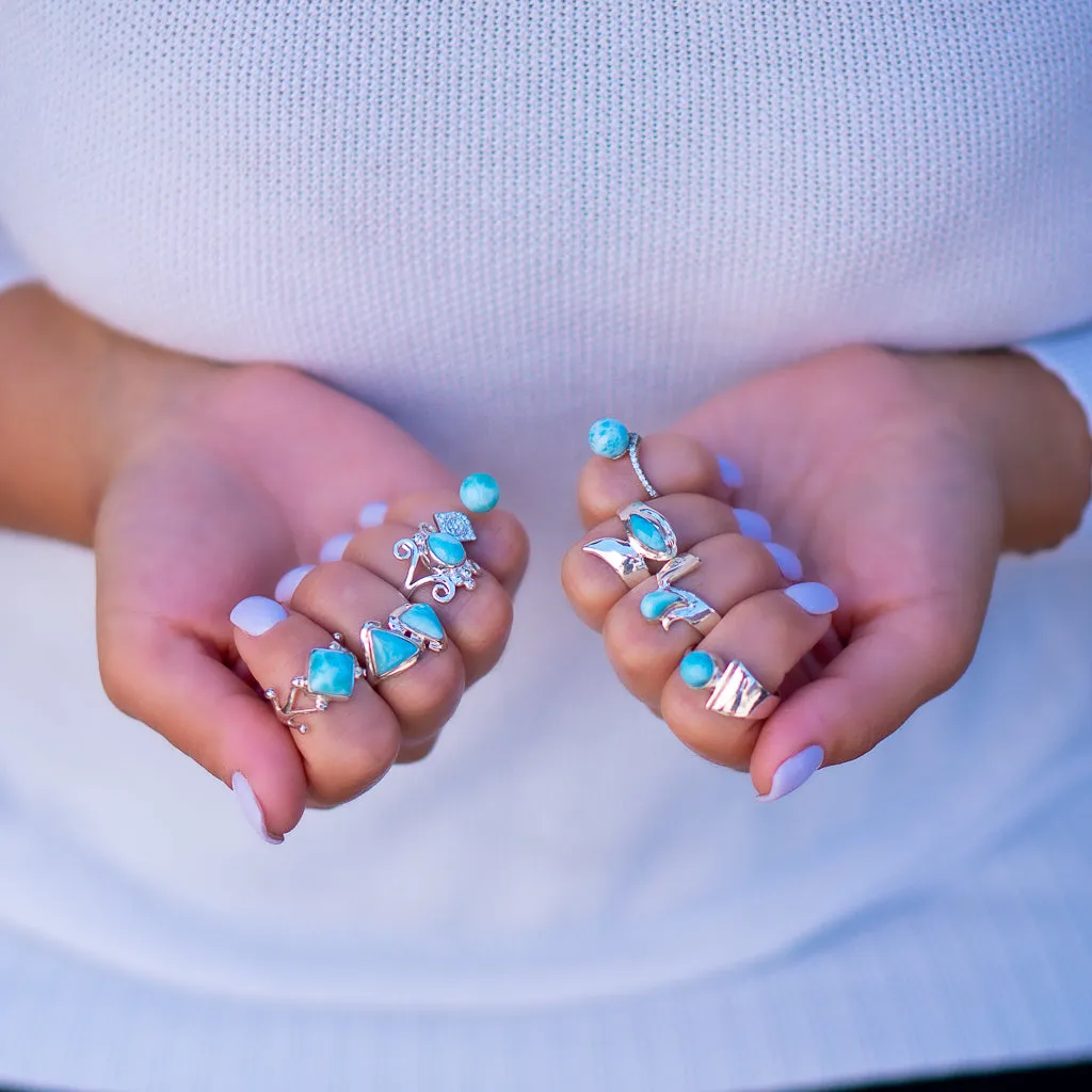 Larimar Ring, Dahlia