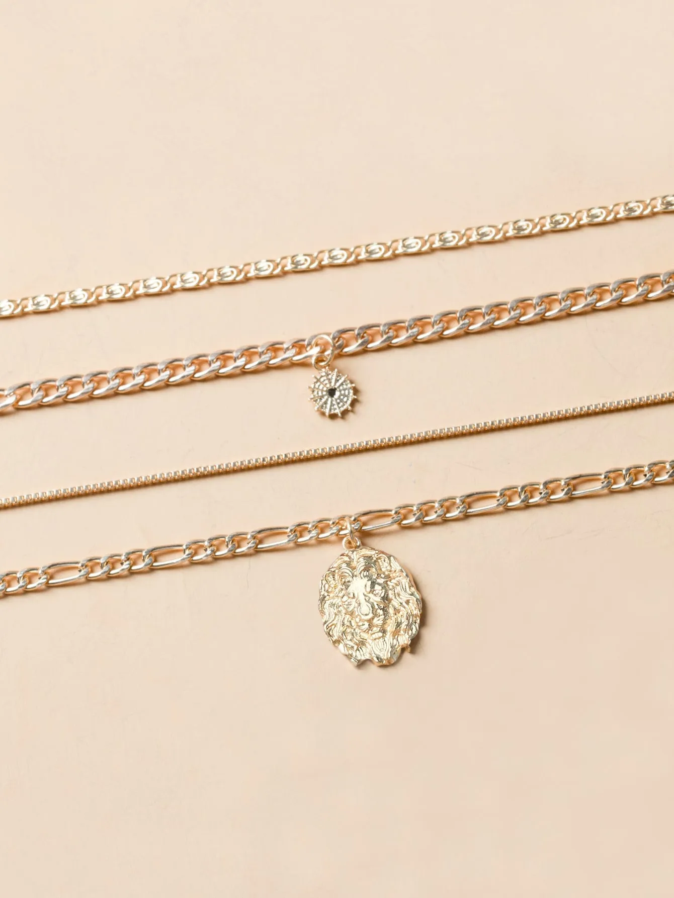 Leo Design Round Charm Layered Necklace -  Gold