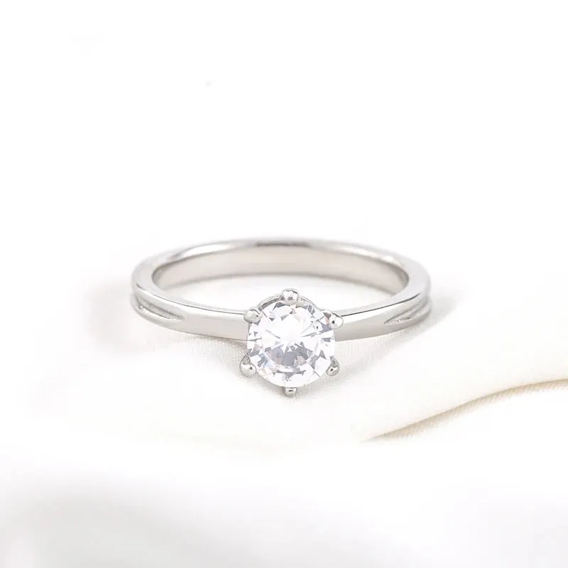Light Luxury Ring