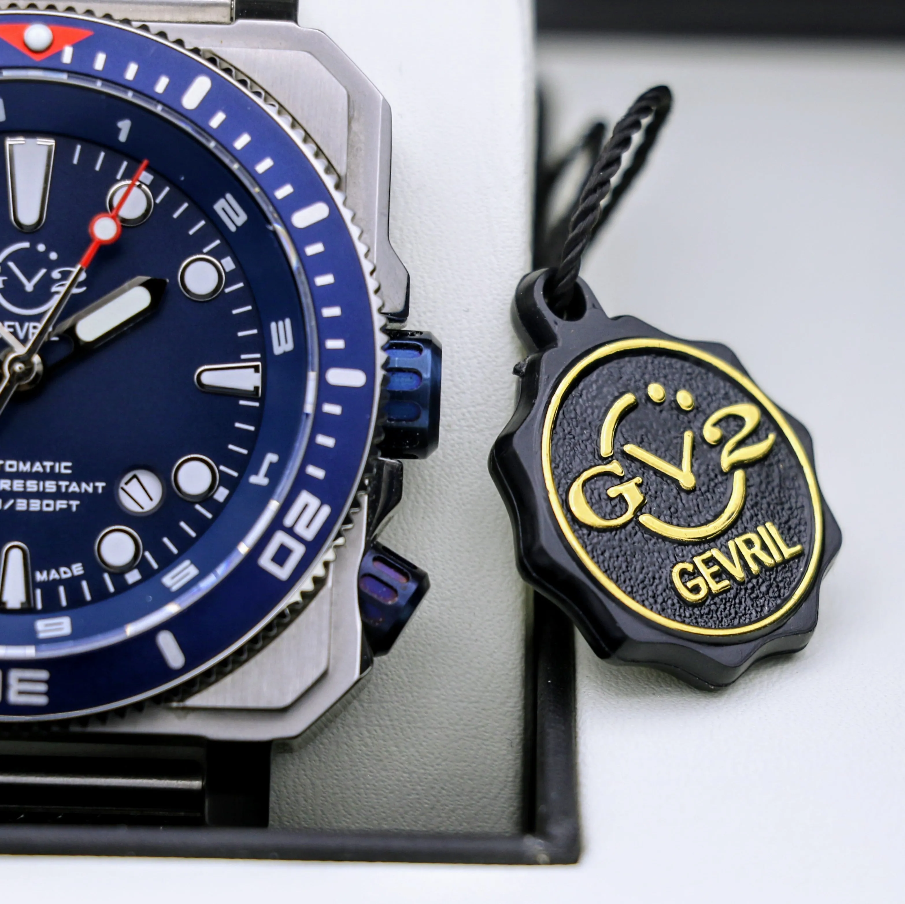 Luxury Gevril Wristwatch GV2 XO Submarine 44 Swiss Automatic Limited-Edition Watch
