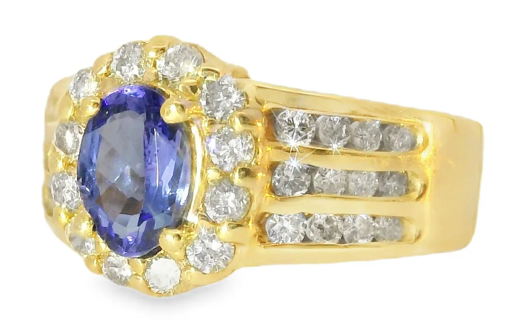Magnificent Estate 14K Yellow Gold One Carat Solitaire Tanzanite Diamond Ring