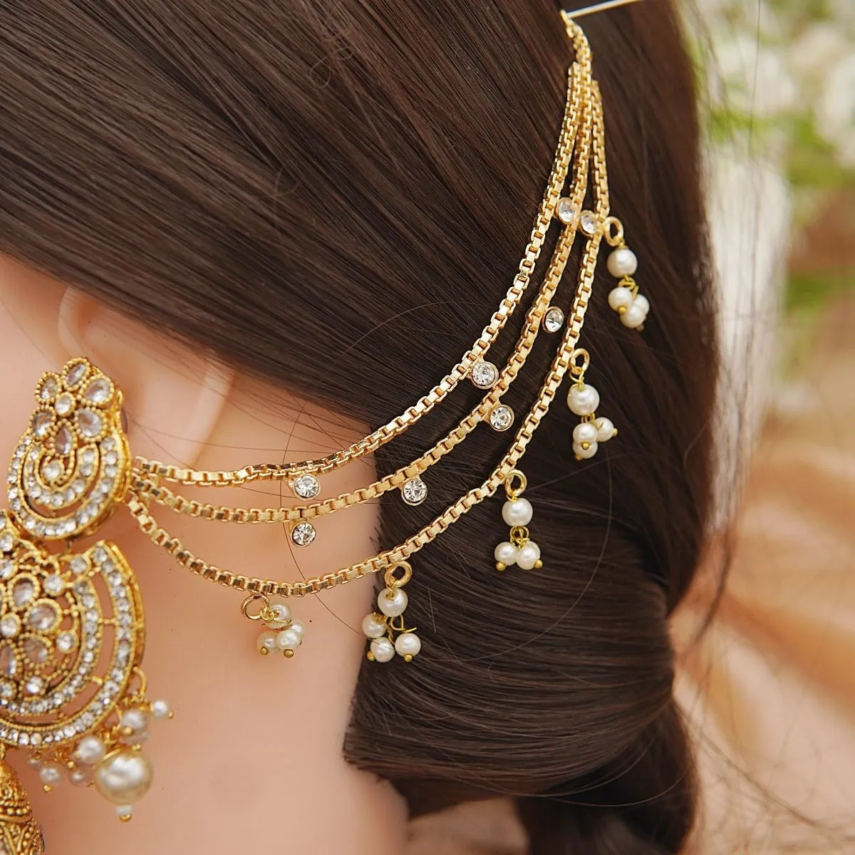 Manjus Latkan Earrings Saharay (support)