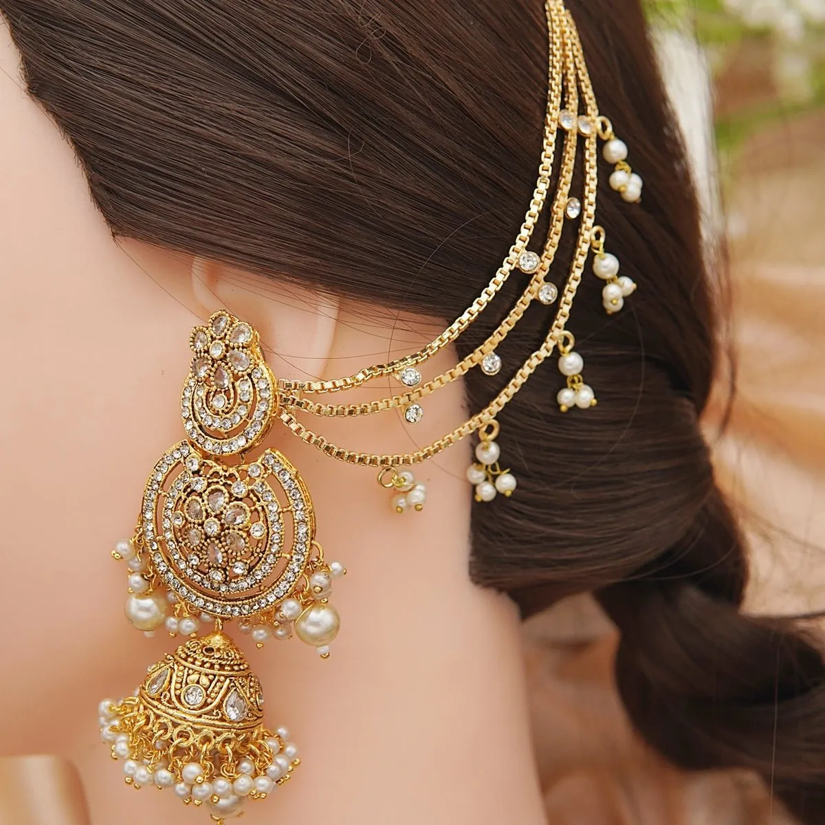 Manjus Latkan Earrings Saharay (support)