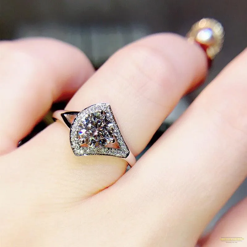 Maramalive™ Vintage Style Womens Moissanite Ring
