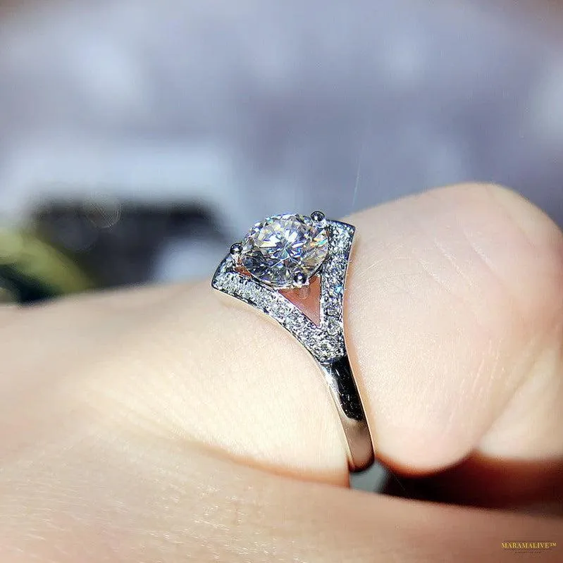 Maramalive™ Vintage Style Womens Moissanite Ring