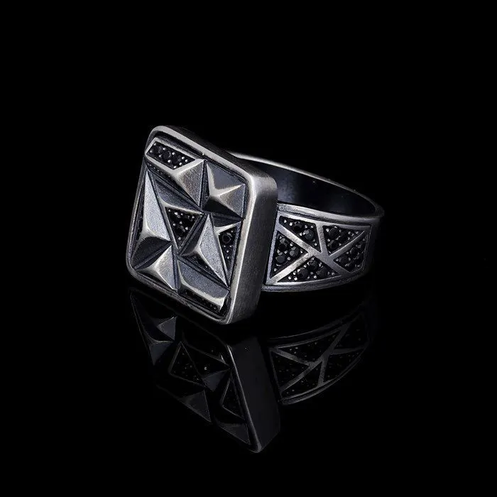 Men’s Sterling Silver Crystal Rock Ring