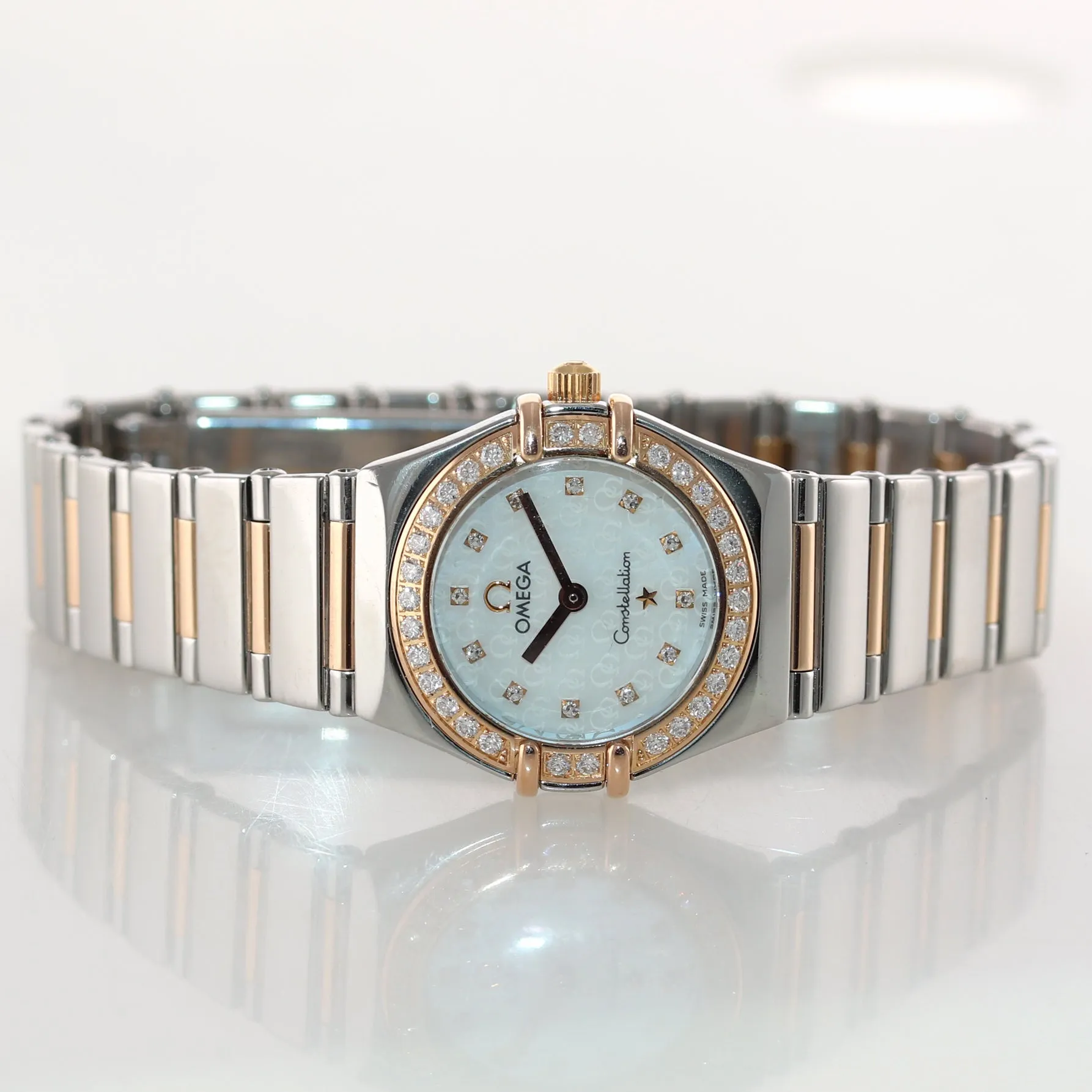 MINT Ladies Omega Constellation My Choice Steel Gold 1360.75.00 Diamond Watch