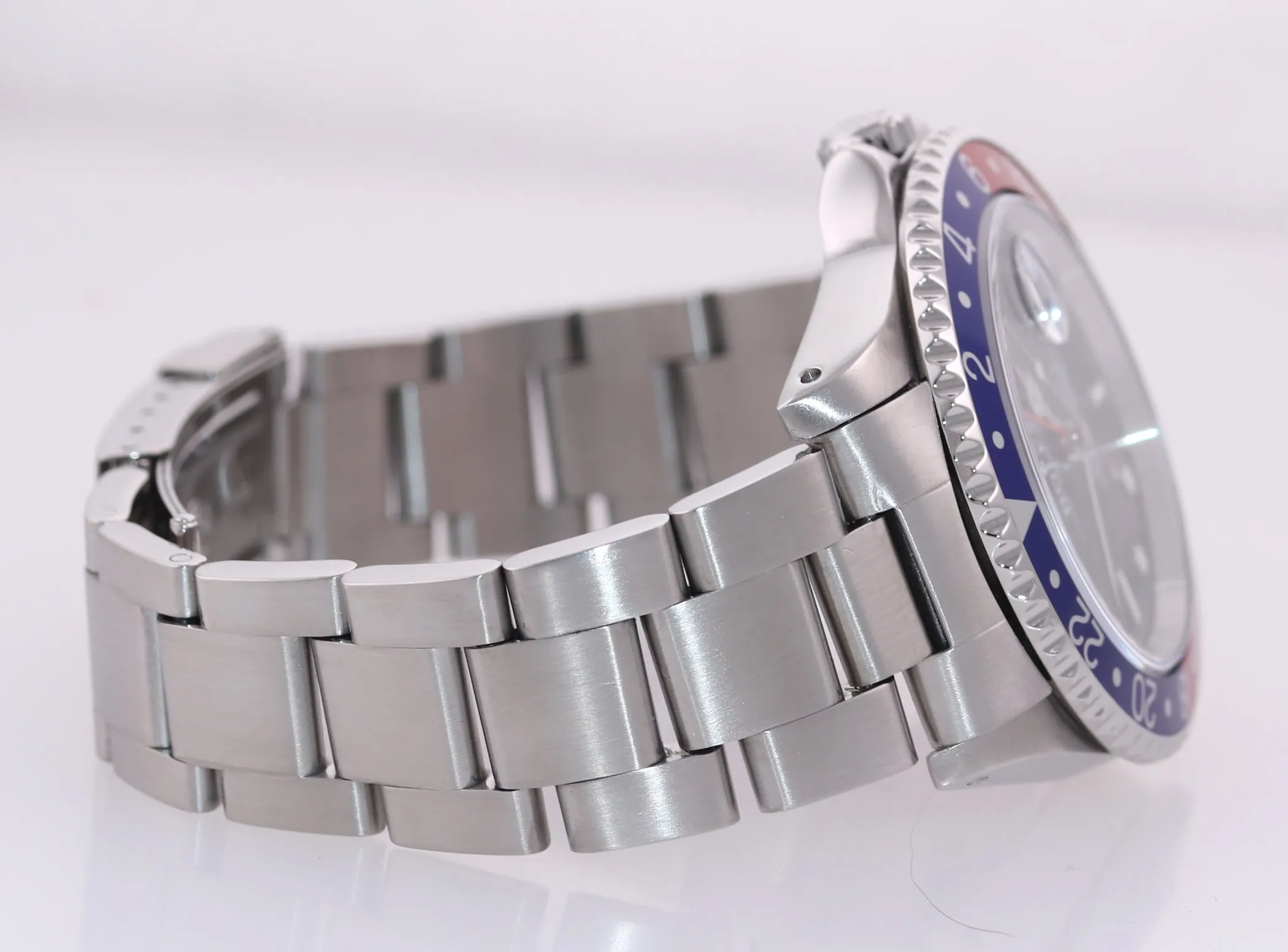 MINT Rolex GMT-Master II Pepsi Steel Blue Red 40mm Oyster 16710 Watch Box