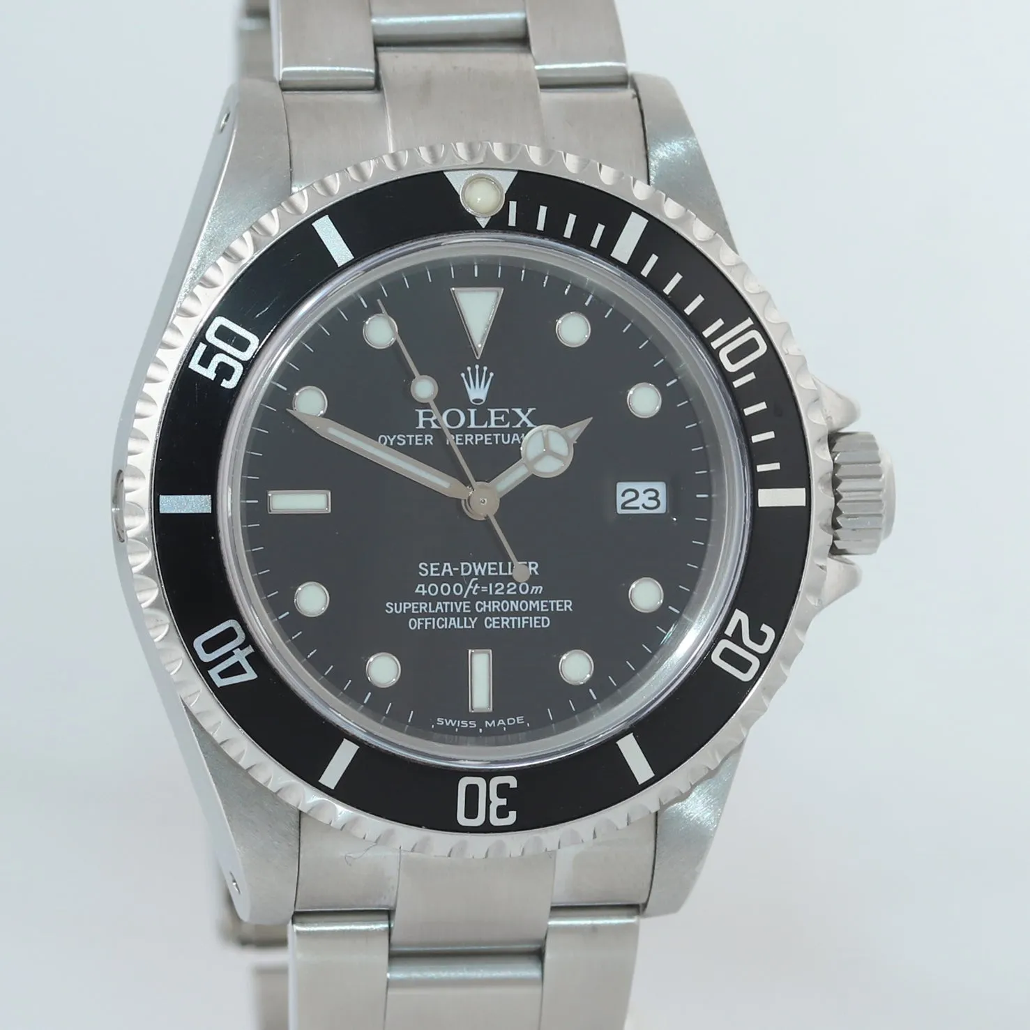 MINT Rolex Sea-Dweller Steel Date 16600 40mm Date Black Diver Watch Box