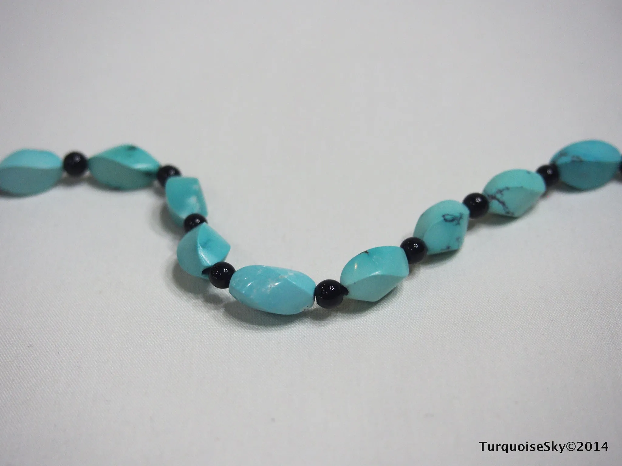 Natural turquoise necklace 17 inches