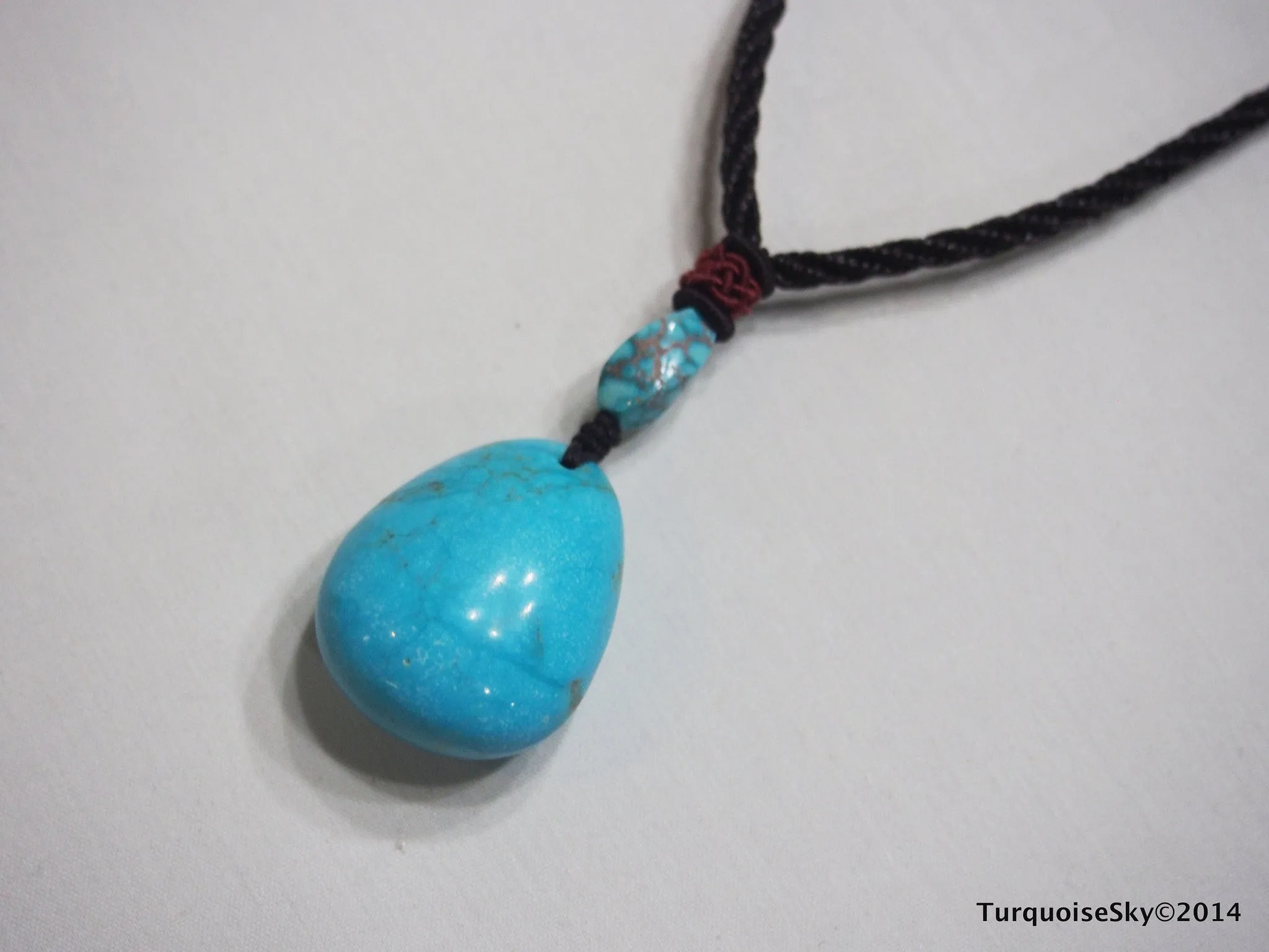 Natural turquoise necklace 17.5 grams