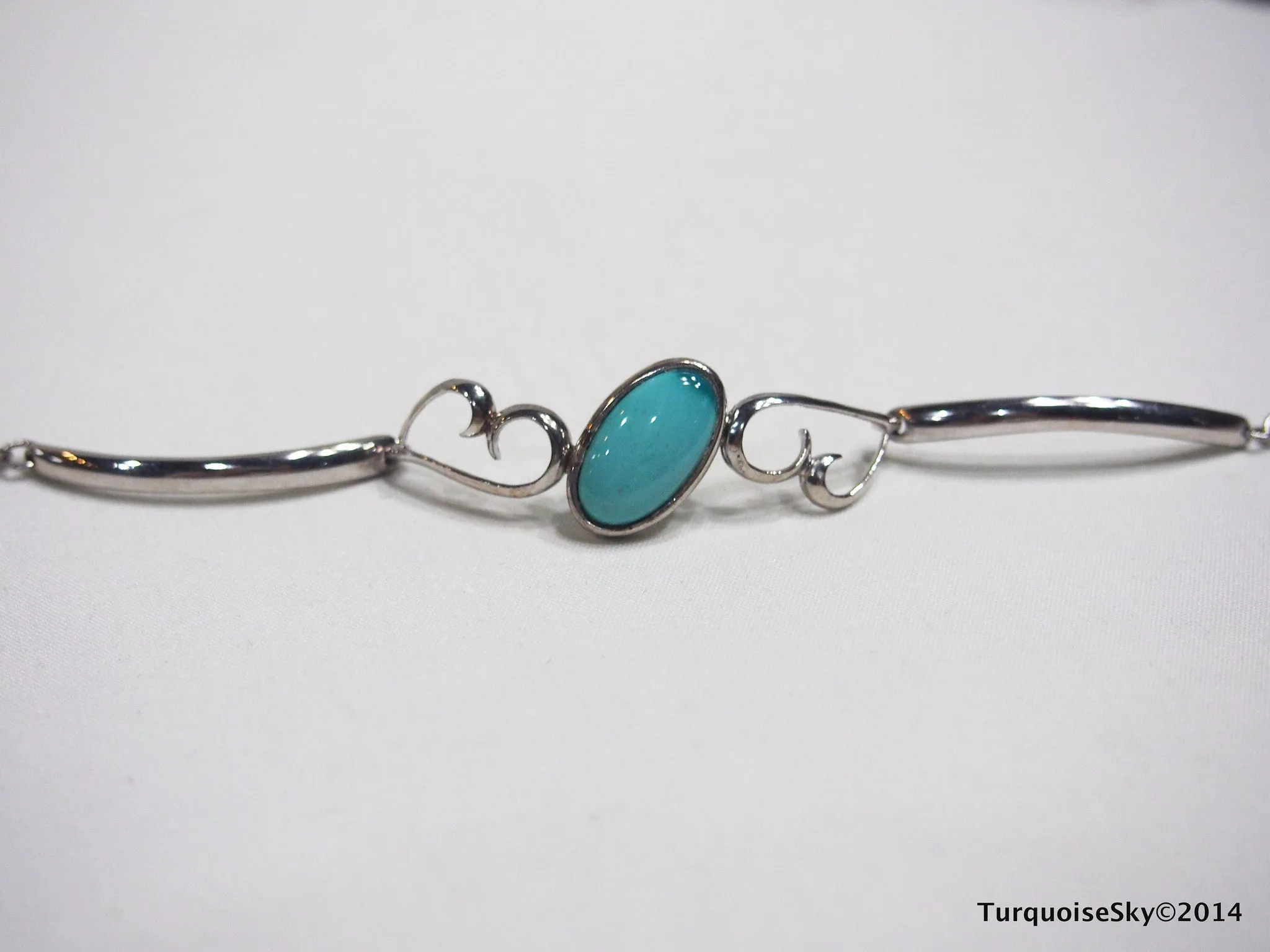 Natural turquoise silver bracelet 9.4 inches