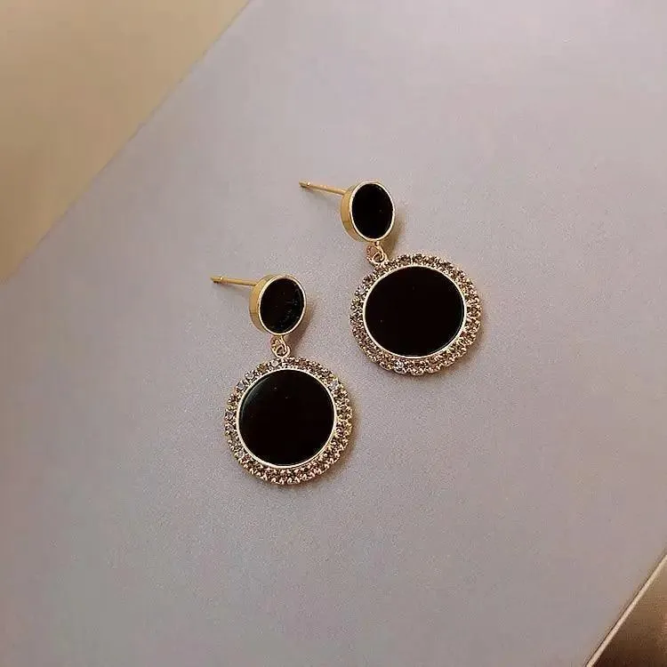 New Sparkling Round Black Fashion Women's Earrings Elegant Simple Design Jewelry For Girls And Ladies